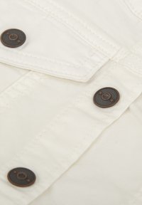 Tutto Piccolo CAZADORA - Chaqueta vaquera - blanco químico