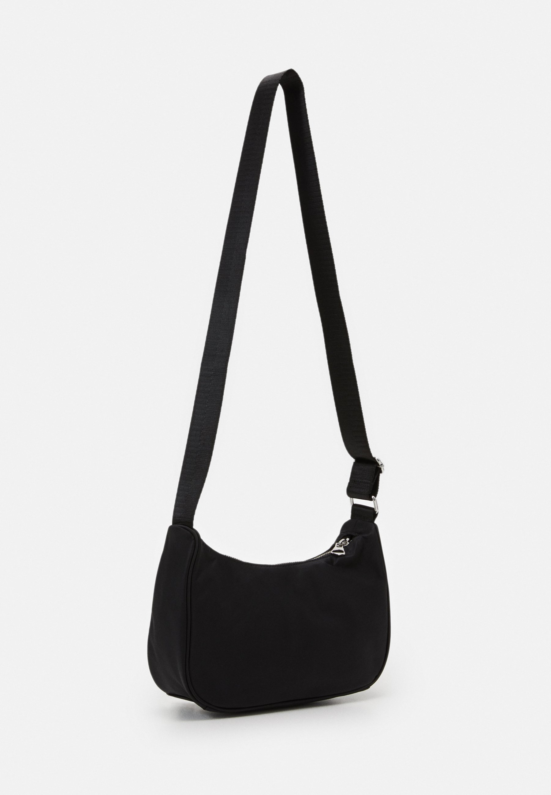 Weekday ZARI Håndveske black Zalando.no Weekday ZARI Håndveske black Zalando.no