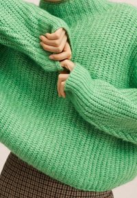 Mango Sweter