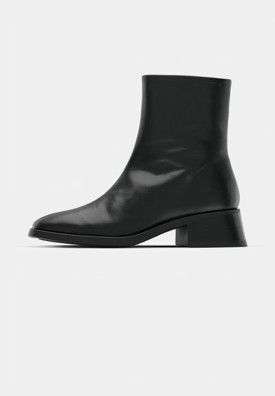 BLANCA - Bottines - black