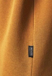 Only & Sons ONSCERES LIFE CREW NECK - Camisola - monks robe