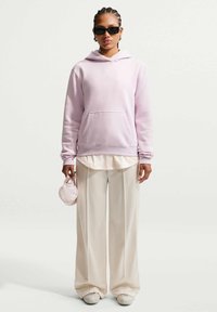 Δεν επιλέχθηκε, bleached lilac/sail