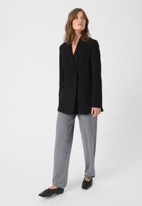 Soaked in Luxury CORINNE - Kratka jakna - black