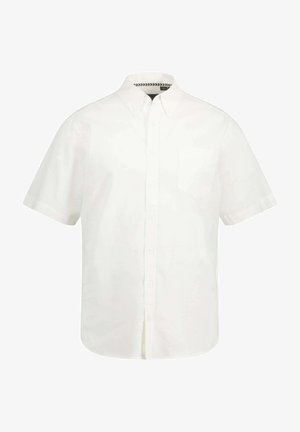 Weißes Kurzarmhemd aus Baumwolle mit klassischem Kragen, Vorderknöpfen und einer einzelnen Brusttasche. Das strukturierte Gewebe weist subtile Nähte auf.