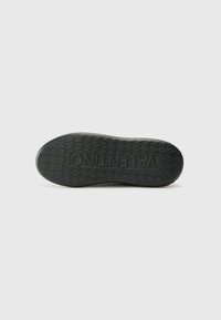 Valentino BOUNCE - Baskets basses - black