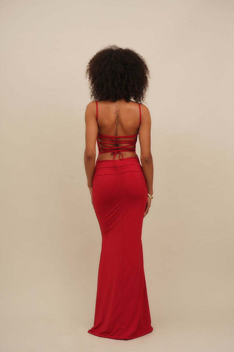 Jolie Robe Rouge Wal G Taille S Longueur Midi Coupe Moulante