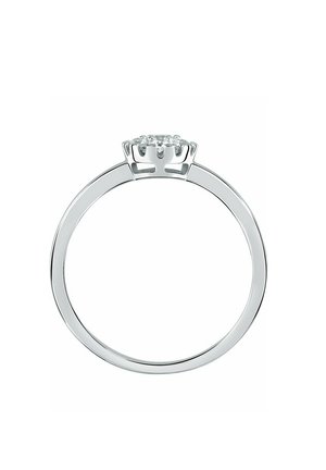 Silberring mit einem polierten Band und einer kranzähnlichen Fassung, die oben einen Cluster aus kleinen, runden, klaren Edelsteinen aufweist.