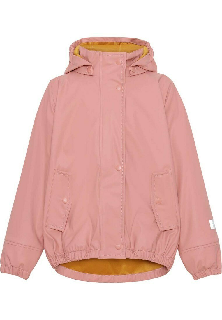 Rosa wasserdichteJacke mit Kapuze, Druckknopfverschlüssen, elastischen Bündchen und zwei Vordertaschen. Futter aus gelbem Stoff für zusätzlichen Kontrast.