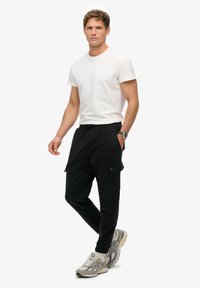 Superdry & Co TECH  czarny
