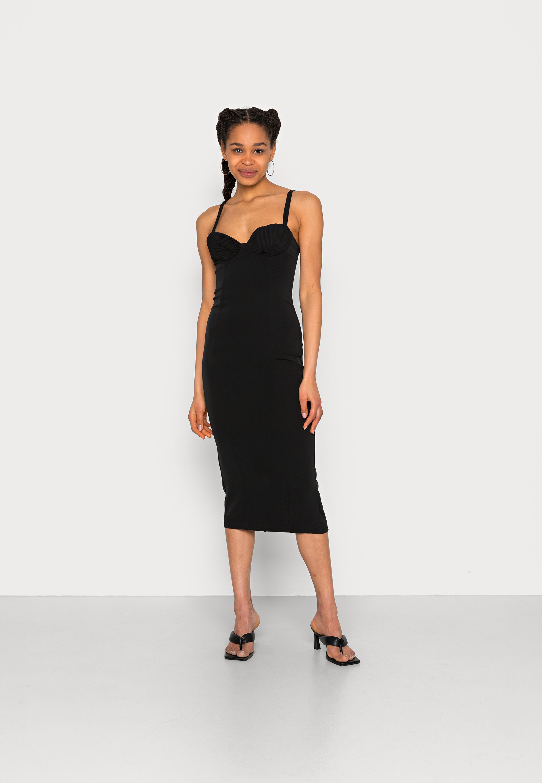 midaxi pleated dress