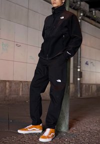 The North Face HERITAGE LOOSE PANT - Auduma bikses - black