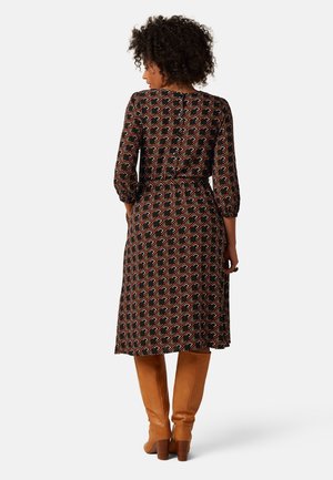 King Louie, BETTY DRESS LOOSE FIT CALOU - Day dress - spicy brown