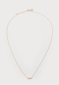 Collana in oro rosa con una catena sottile e un pendente cilindrico al centro. Design semplice, texture liscia e chiusura a scatto.