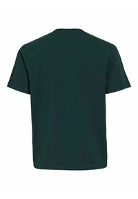 T-shirt verde scuro a maniche corte realizzato in tessuto morbido. Collo rotondo semplice, taglio dritto, senza motivi o dettagli. Design pulito, stile informale.