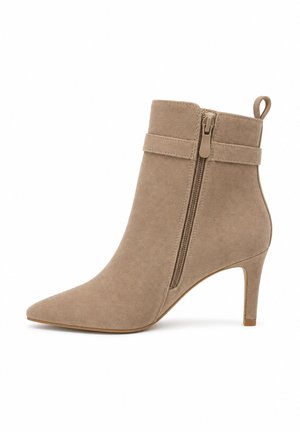 Day Vine, DAY VINE STIEFELETTE MEDIUM HEEL - Stiefelette - grün