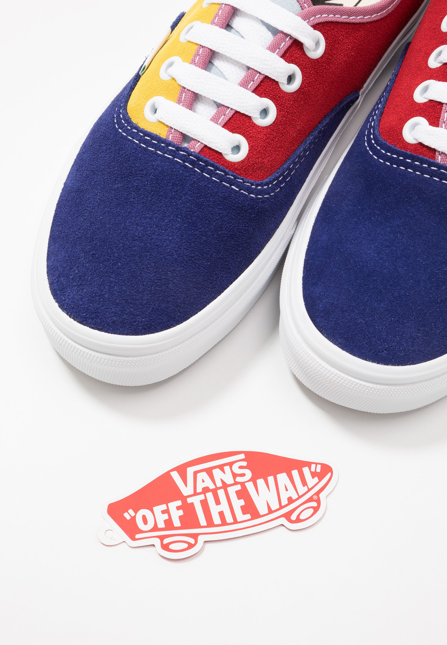 Vans AUTHENTIC Joggesko sunshinemulticolortrue white Vans AUTHENTIC Joggesko multicolortrue white Zalando.no