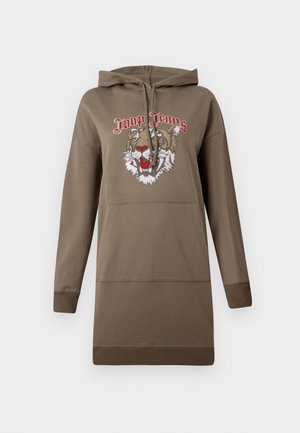 Smeđa haljina sa kapuljačom i grafikom tigra, uz tekst "Joop Jeans". Ima kenguruvu džep i rebraste manšete. Mekana tekstura tkanine.