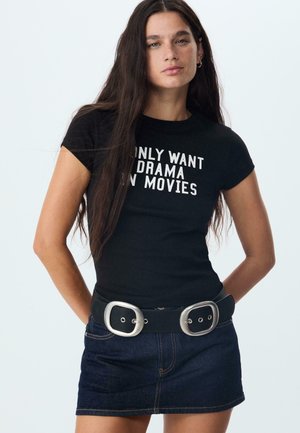 SLOGAN  - Printtipaita - black