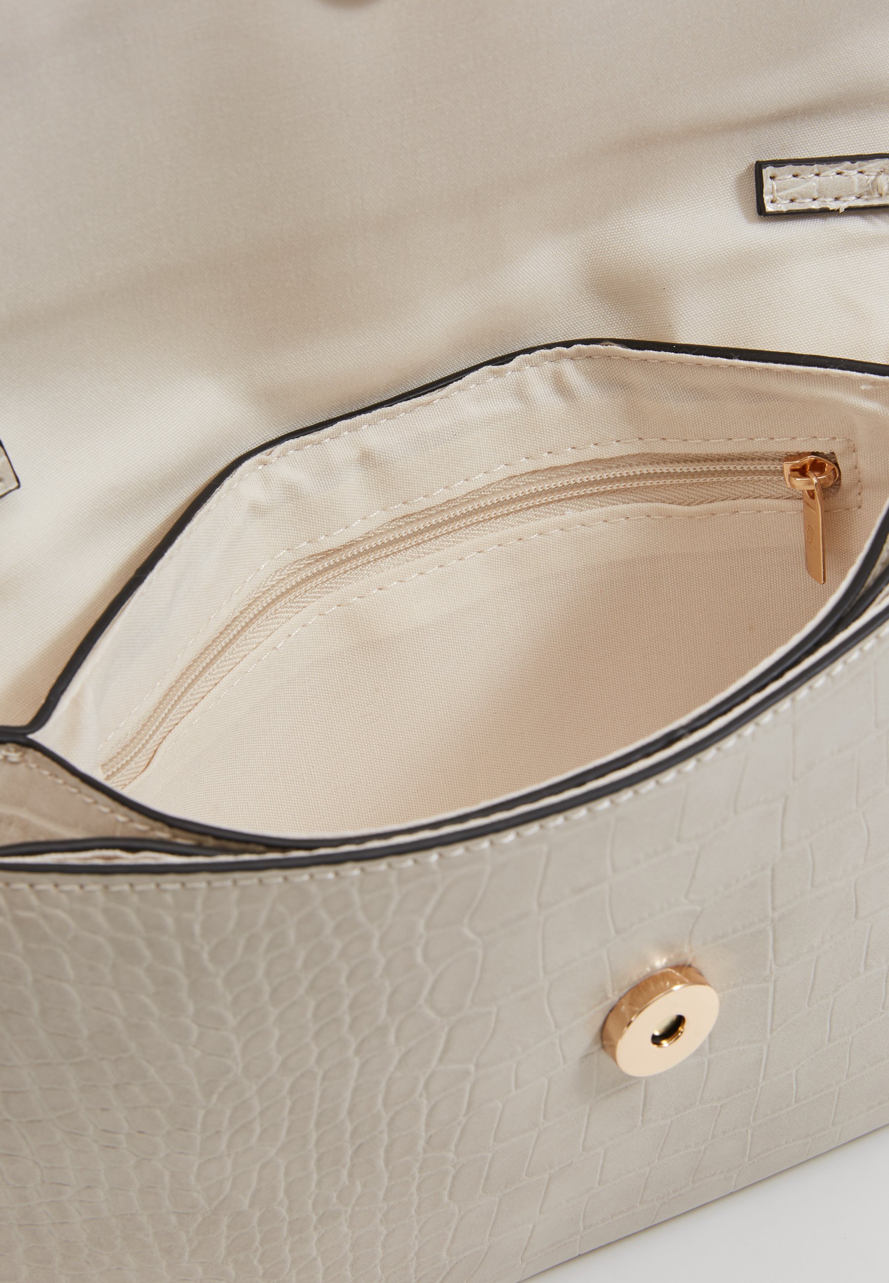 rider bag coach