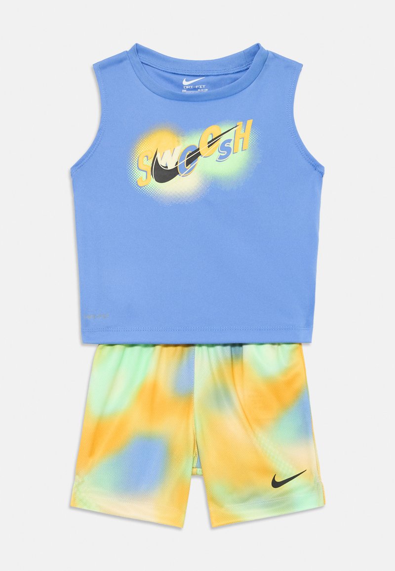 Nike Sportswear Top wit Nike Sportswear Top wit