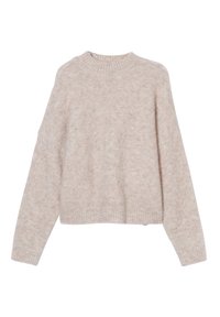 Pull en tricot beige avec un col rond, des épaules tombantes et des poignets côtelés. Texture douce, longueur courte et motif minimal.