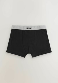Čierne boxerské šortky z jemného materiálu, s šedým elastickým pásom so zlogom "NEXT". Klasický strih bez vzorov alebo akcentov.