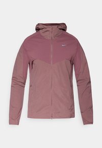 Ausgewählt, dark wine/tattoo/burgundy crush