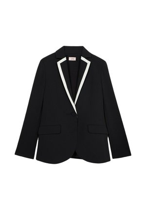 Schwarzes Blazer mit strukturiertem Schnitt, weißen Kontrastbesätzen entlang des Revers, zwei vorderen Taschen und einem einzelnen Knopfverschluss.