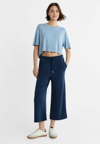 Stradivarius Spodnji deli trenirk - dark blue