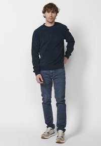 Koroshi - Sweter