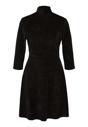 Zwarte jurk met lange mouwen en hoge kraag, gemaakt van een gestructureerde stof, met een getailleerde taille en een uitlopende rok.
