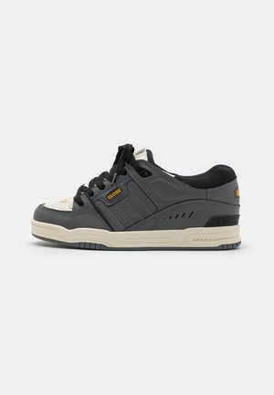 FUSION - Scarpe skate - lead/antique