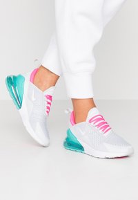 Nike Sportswear Air Max 270 Zapatillas Pure Platinum White Pink Blast Aurora Green Plateado Zalando Es