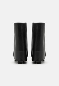 Madden Girl ABILENE - Classic ankle boots - black paris