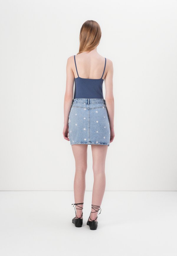 ONLSTELLA DAISY SKIRT - Denim skirt2