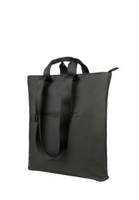 Zwarte totebag gemaakt van glad materiaal. Heeft dubbele handvatten aan de bovenkant, een ritsvak aan de voorkant en een minimalistisch ontwerp zonder zichtbare hardware.