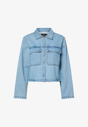 Lichtblauw cropped spijkerjack met ritssluiting aan de voorkant en twee borstflapzakken, voorzien van een klassieke kraag en lange mouwen.