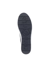 Semelle de chaussure en caoutchouc noir avec un motif de tread texturé et le logo "remonte" en relief. Bout arrondi et accents latéraux blancs.