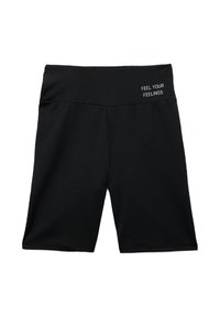 Mustat urheiluhousut, jotka on valmistettu joustavasta kankaasta, leveällä vyötärönauhalla, ja edessä on brodeerattu teksti "TUNNE TUNTEESI".