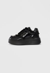 ANAKAPRI - Trainers - black