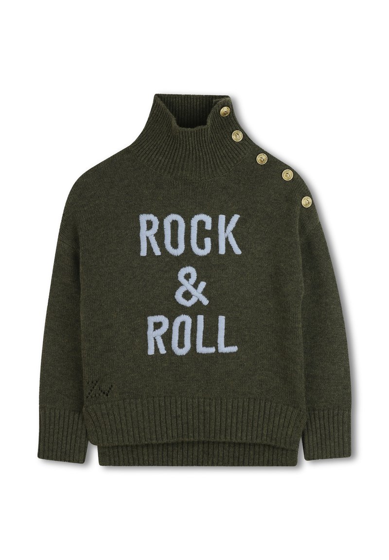 Maglione verde a maglia con colletto alto, caratterizzato dalla scritta "ROCK & ROLL" in ricamo azzurro e dettagli con bottoni dorati su una spalla.