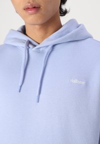 Hollister Co. Relaxed Logo Hoodie - Sportinis megztinis - blue huron