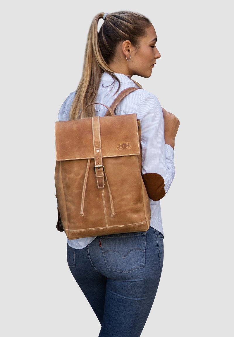 SID & VAIN CITY LEATHER DAYPACK STAN L Tagesrucksack hellbraun