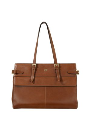 Borsa a tracolla in pelle marrone con due lunghe cinghie, design strutturato, accessori in metallo dorato, tasca frontale e dettaglio di cuciture a contrasto.