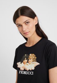Fiorucci VINTAGE ANGELS TEE  - T-shirt estampada - black