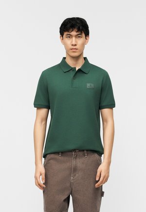 BADGE - Polo - pineneedle