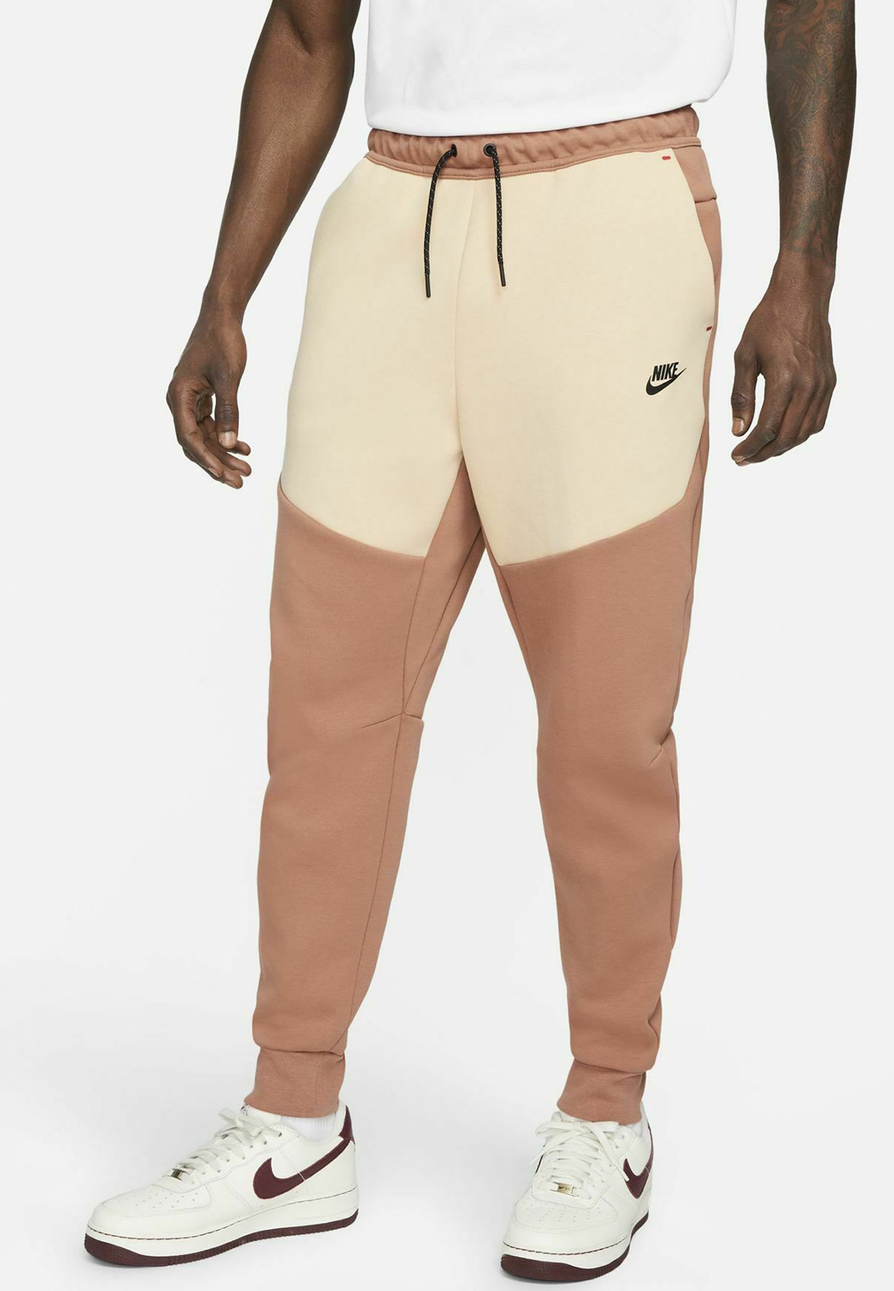 Nike Sportswear Pantaloni sportivi - mineral clay white onyx black/marrone  - Zalando.it
