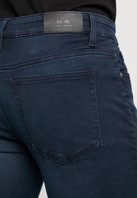 KIOMI Vaqueros pitillo - dark blue
