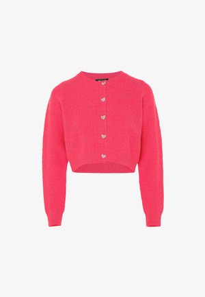Lyhyt kardigan kirkkaan vaaleanpunaisena, jossa on tekstuurin omaava neulos, pitkät hihat ja viisi sydämenmuotoista nappia edessä.