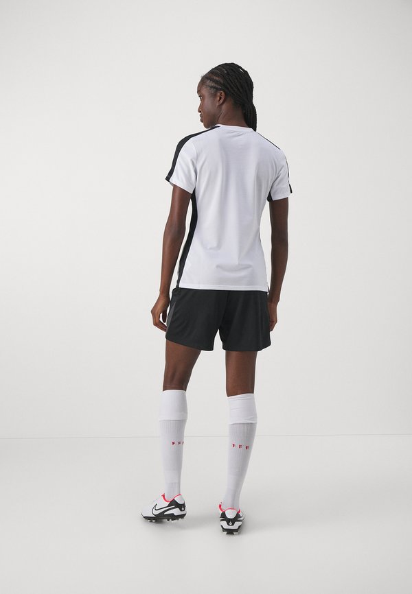 NIKE STRIKE SHORT K - Sports shorts2